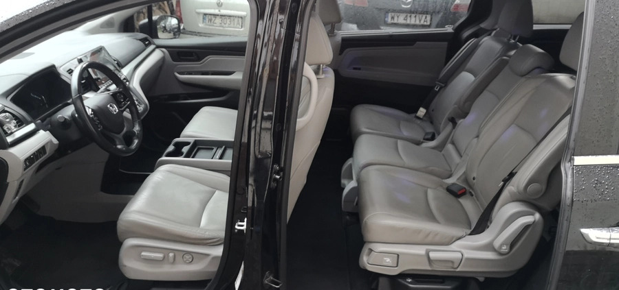 Honda Odyssey cena 106000 przebieg: 109888, rok produkcji 2018 z Warszawa małe 121